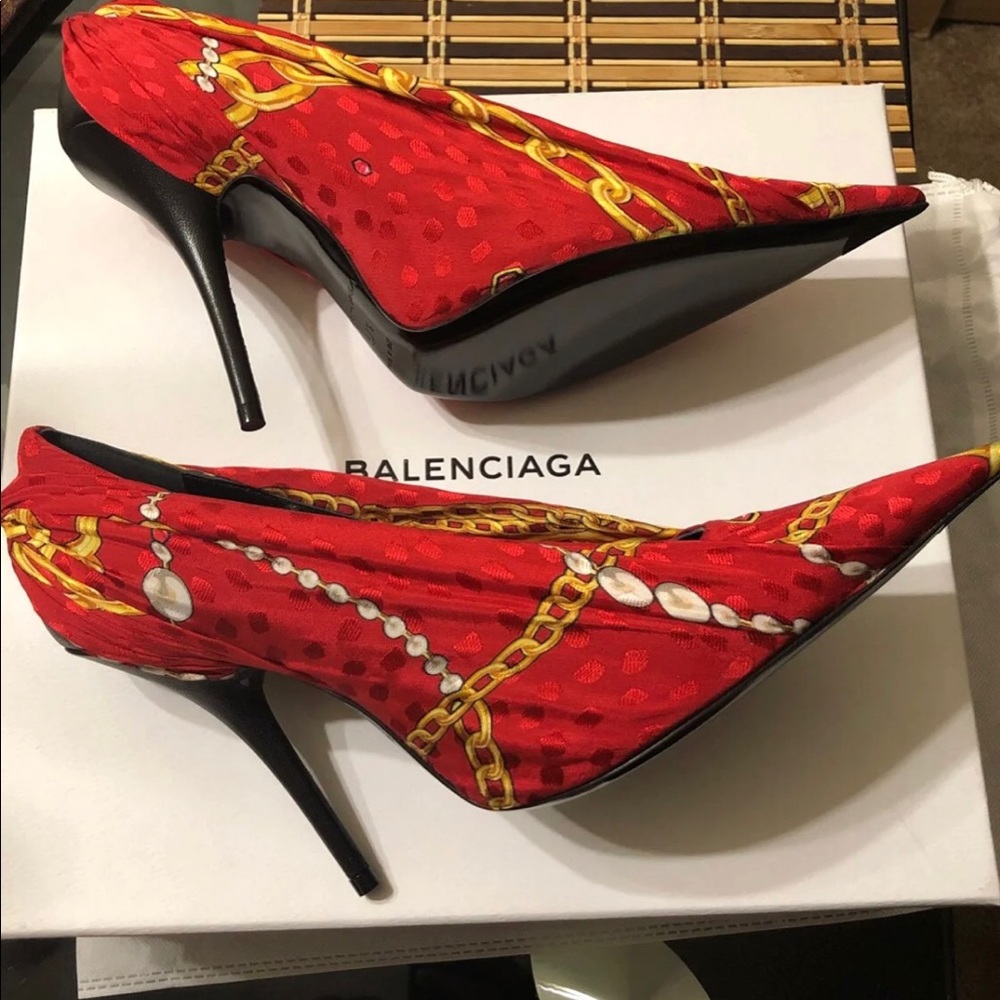 Balenciaga Shoes - Picture 5 of 8